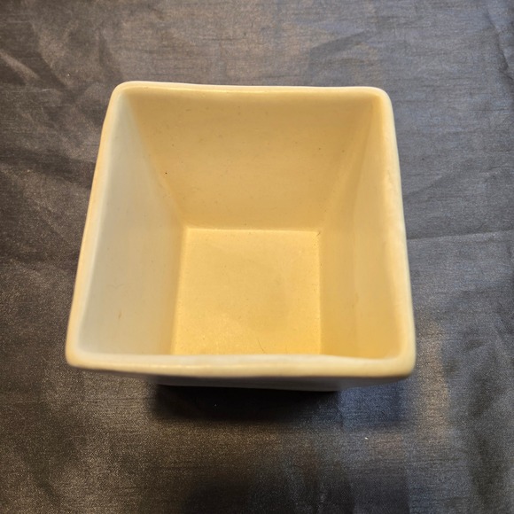Haeger 3716 USA Ceramic Square Planter Pot Cream White - Picture 3 of 6